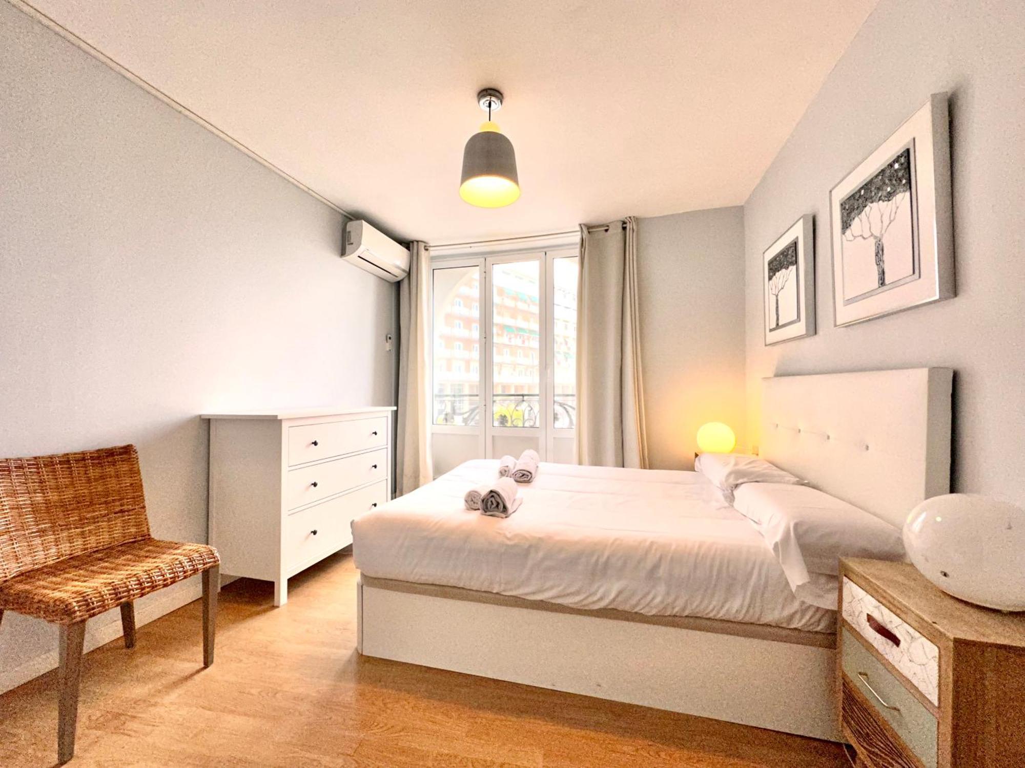 New Calabuig Apartaments Valencia Bagian luar foto
